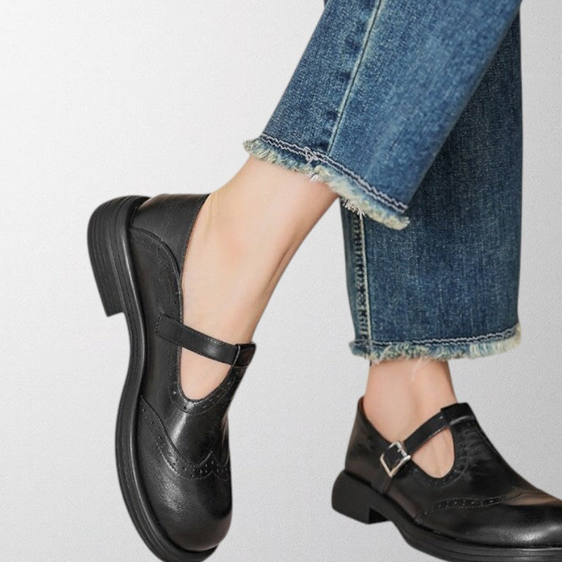 Hazel - Retro Charm Flats