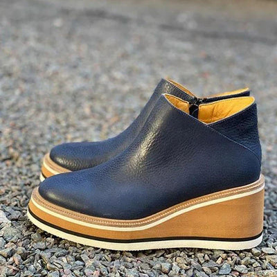 Mila - Casual Everyday Wedge