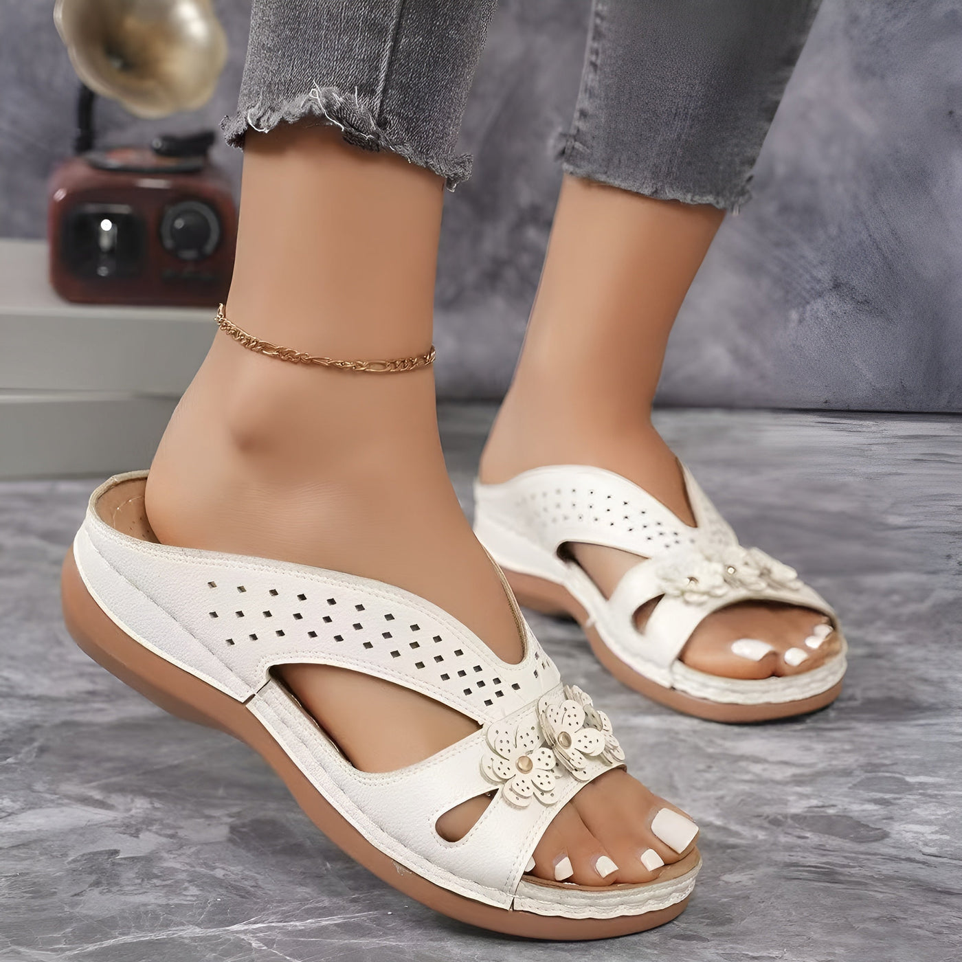 Lea - Casual Elegance Sandals