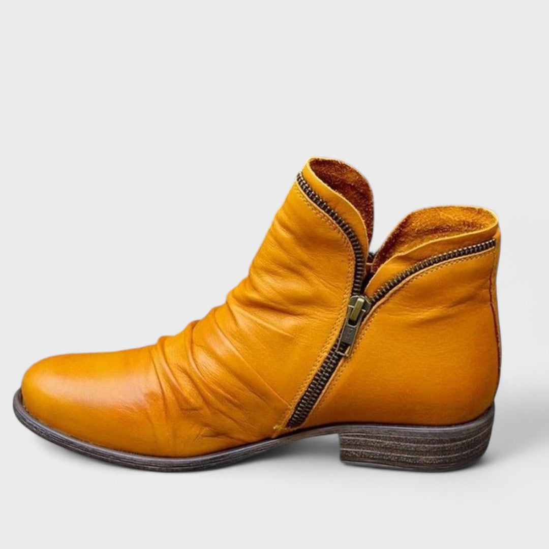 Alodia - Comfy Charm Boots
