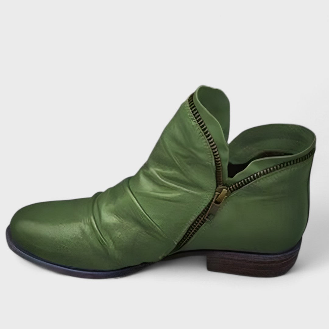 Alodia - Comfy Charm Boots