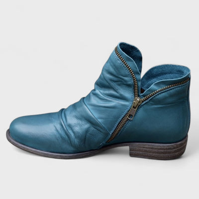 Alodia - Comfy Charm Boots