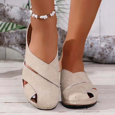 Liandra - Lightweight Everyday Sandals