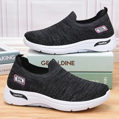 Kaya - Lightweight Relaxed Sneakers