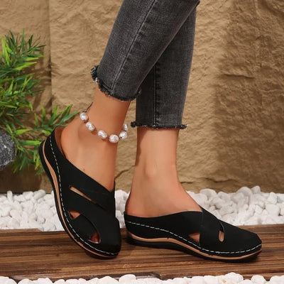 Liandra - Lightweight Everyday Sandals