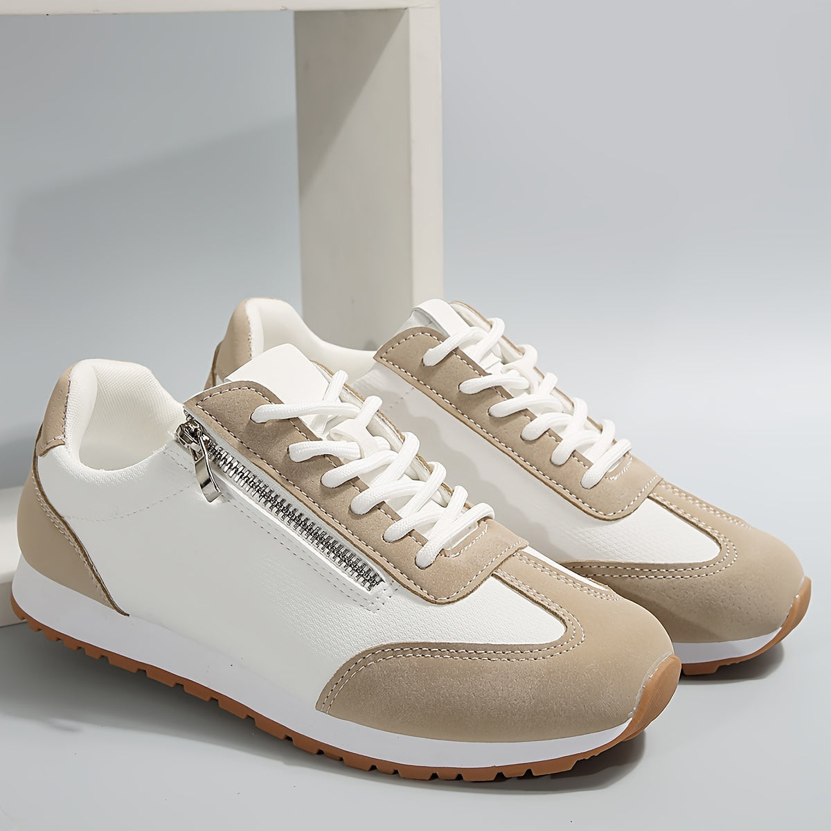 Alessia - Coastal Comfort Sneaker